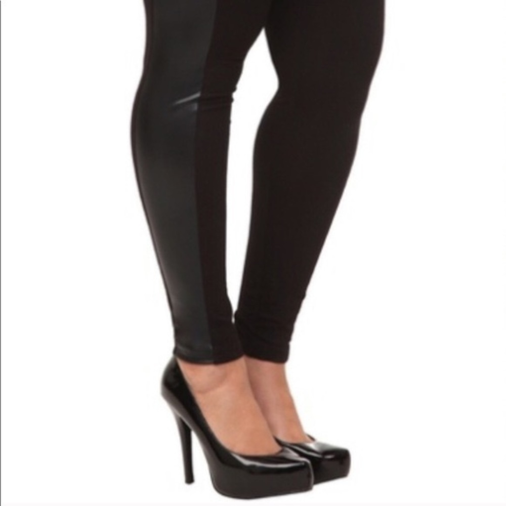 Torrid Leggings Faux Leather Side Panel 4x